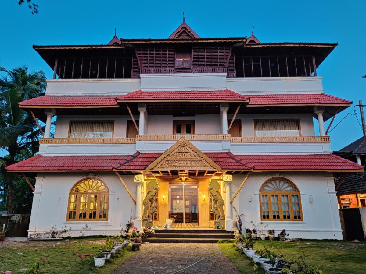 Sea View Resort-& Spa Cherai Cherai Beach Exterior photo